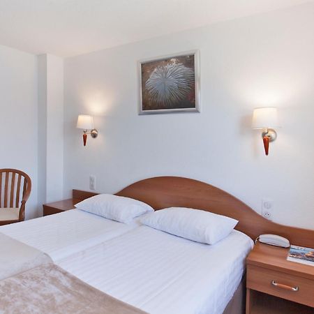 Le Neptune & Spa Propriano  Eksteriør billede
