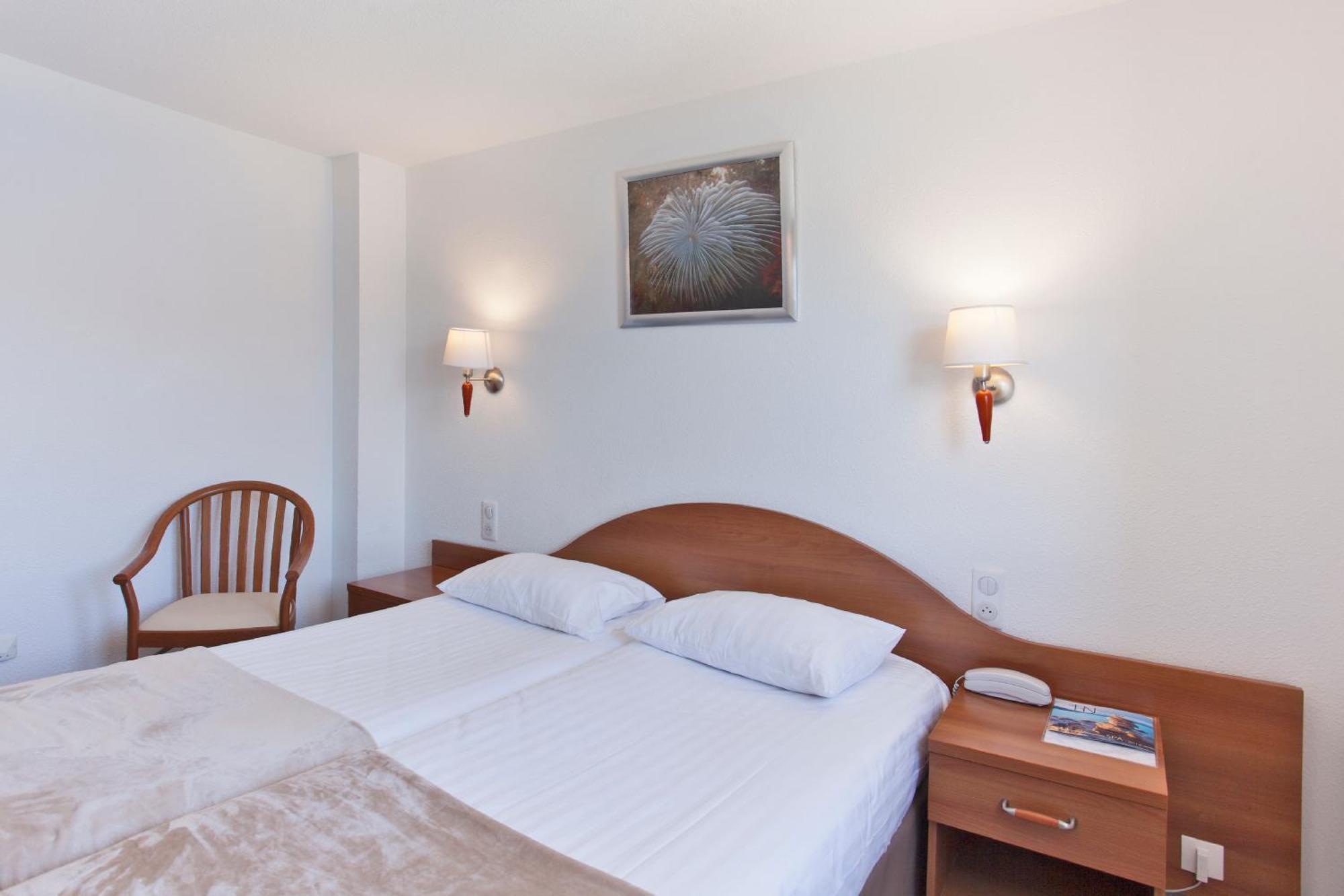 Le Neptune & Spa Propriano  Eksteriør billede