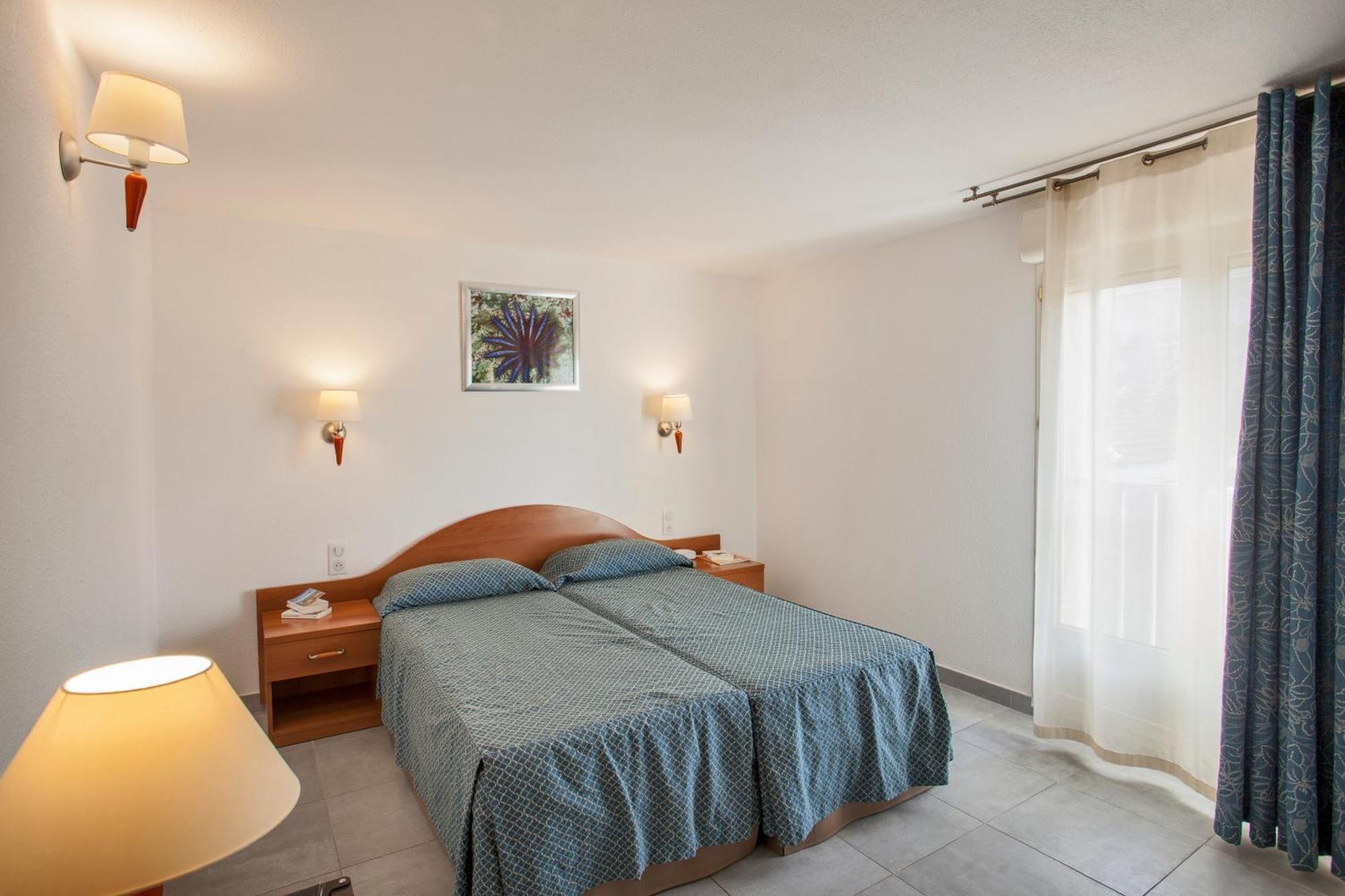 Le Neptune & Spa Propriano  Eksteriør billede