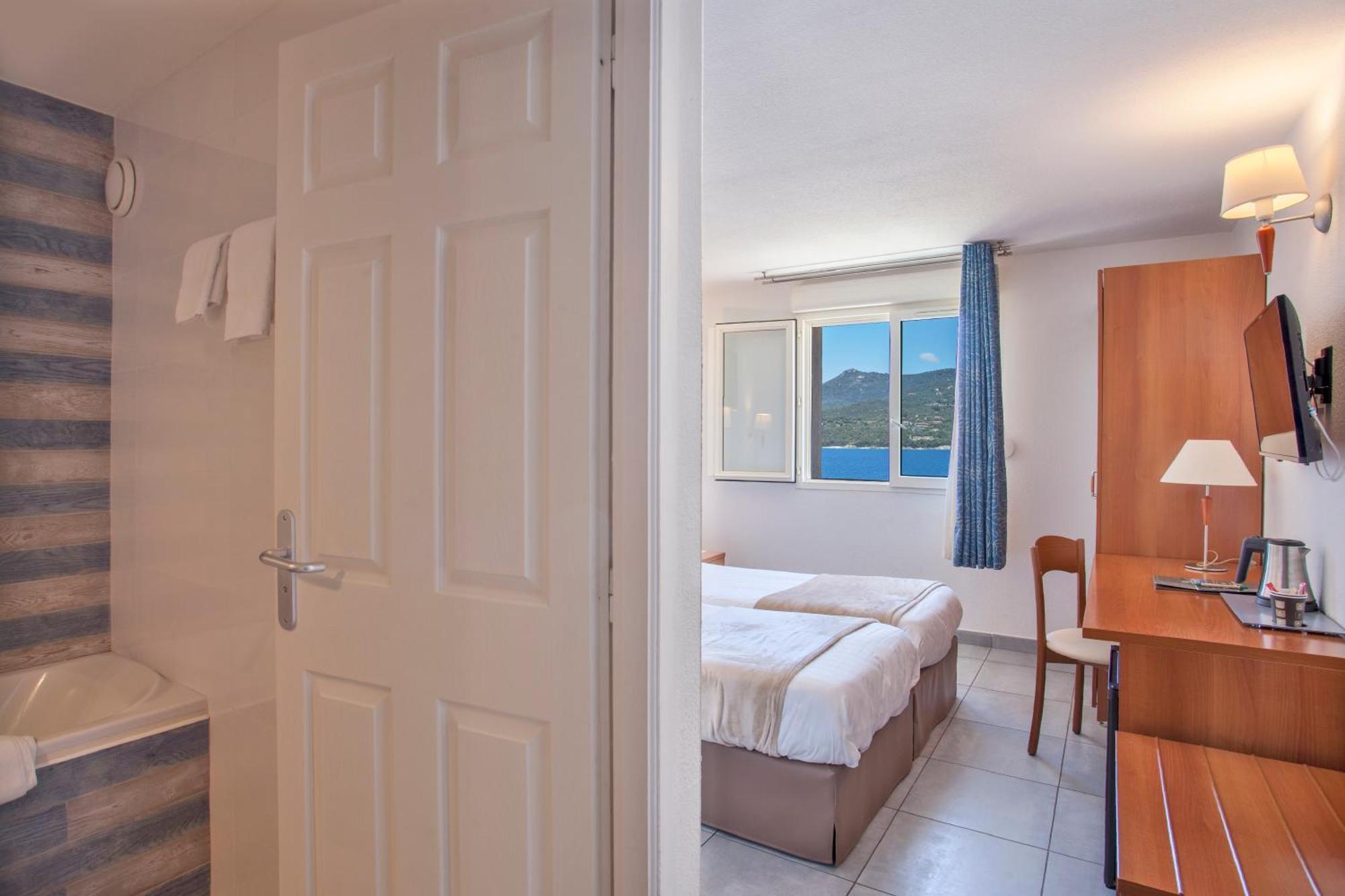 Le Neptune & Spa Propriano  Eksteriør billede