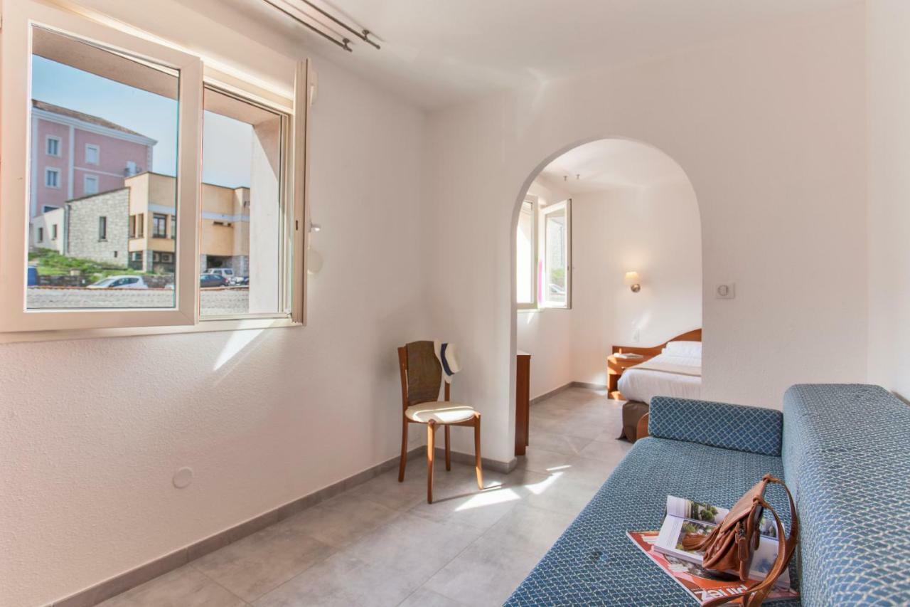 Le Neptune & Spa Propriano  Eksteriør billede